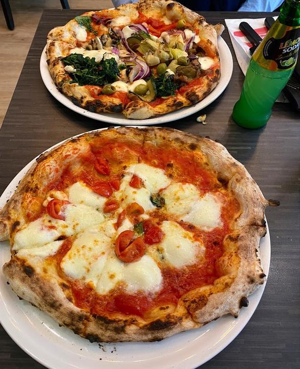 Pizzeria Made In Napoli